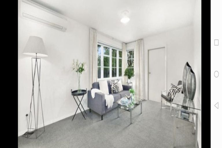 Photo of property in 3 Bateman Avenue, Bryndwr, Christchurch, 8053