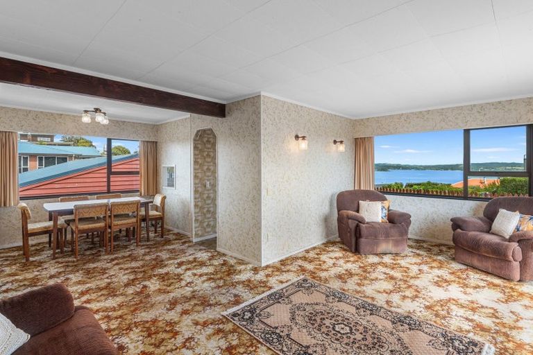 Photo of property in 10 Gould Street, Russell, 0202