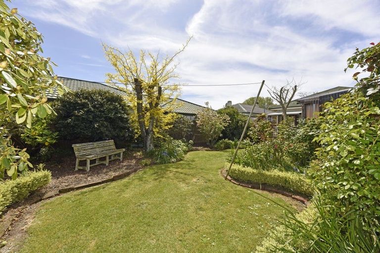 Photo of property in 86 Wharenui Road, Upper Riccarton, Christchurch, 8041