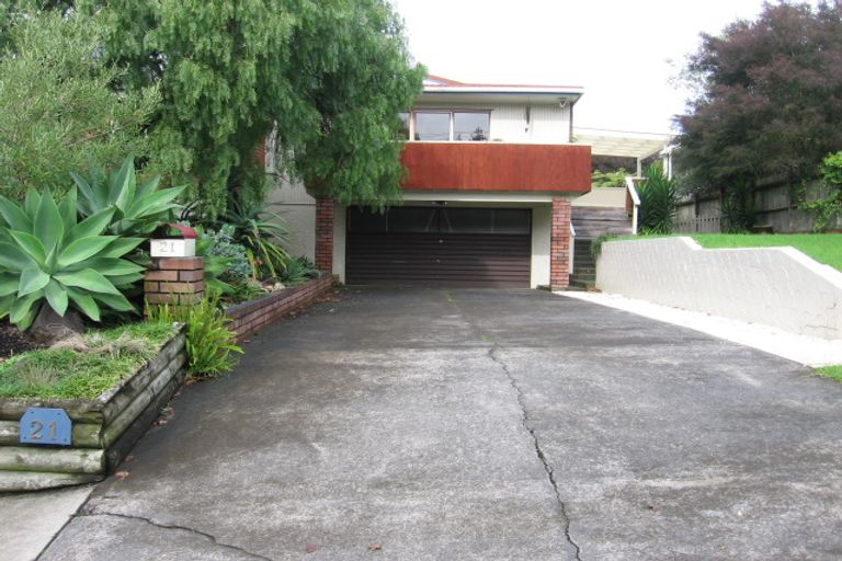 Photo of property in 21 Greenhithe Road, Greenhithe, Auckland, 0632