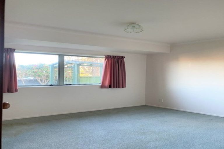 Photo of property in 2 Grantleigh Way, Pyes Pa, Tauranga, 3112