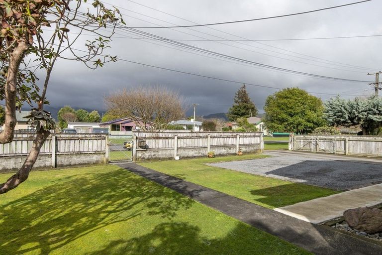 Photo of property in 49 Vogel Street, Shannon, 4821