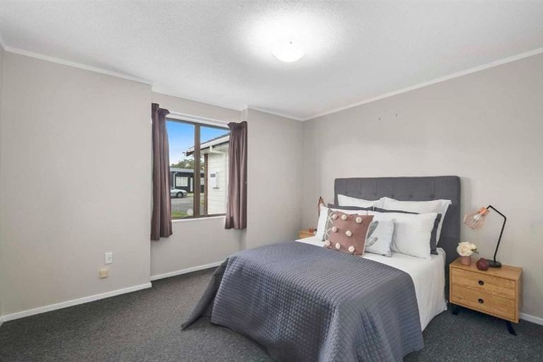 Photo of property in 9 Doncaster Terrace, Ascot Park, Porirua, 5024