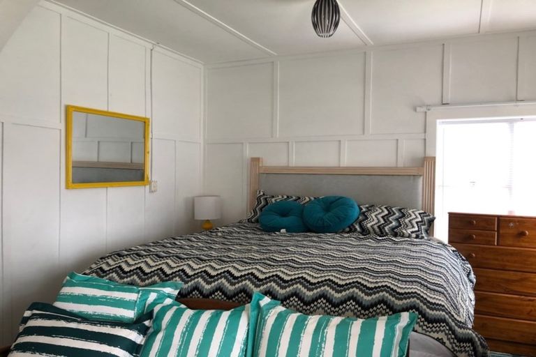 Photo of property in 82 Moana Street, Otaki Beach, Otaki, 5512