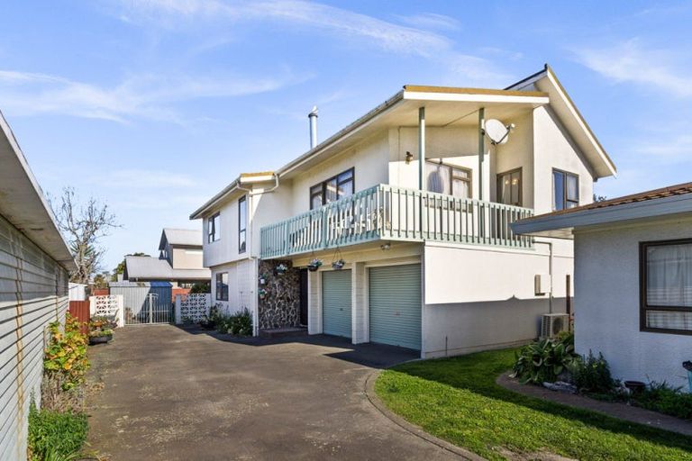 Photo of property in 3/504 Lascelles Street, Saint Leonards, Hastings, 4120