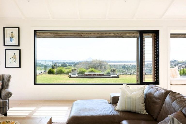 Photo of property in 23 Te Auhi Way, Welcome Bay, Tauranga, 3112