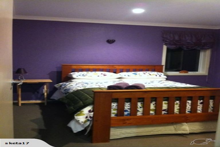 Photo of property in 58 Nicholson Road, Khandallah, Wellington, 6035