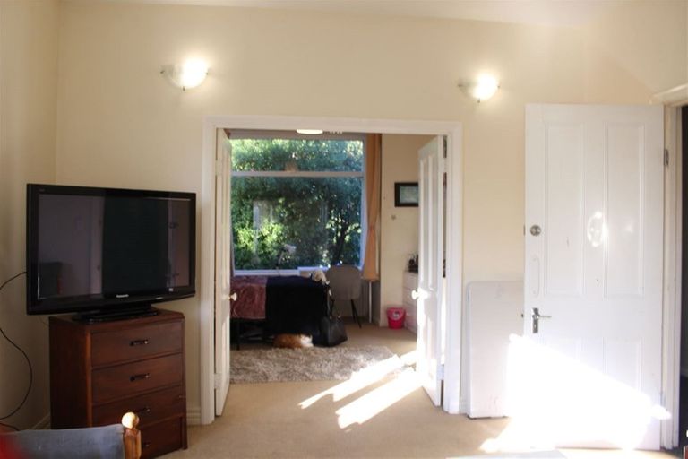 Photo of property in 24 Stonelaw Terrace, Maori Hill, Dunedin, 9010