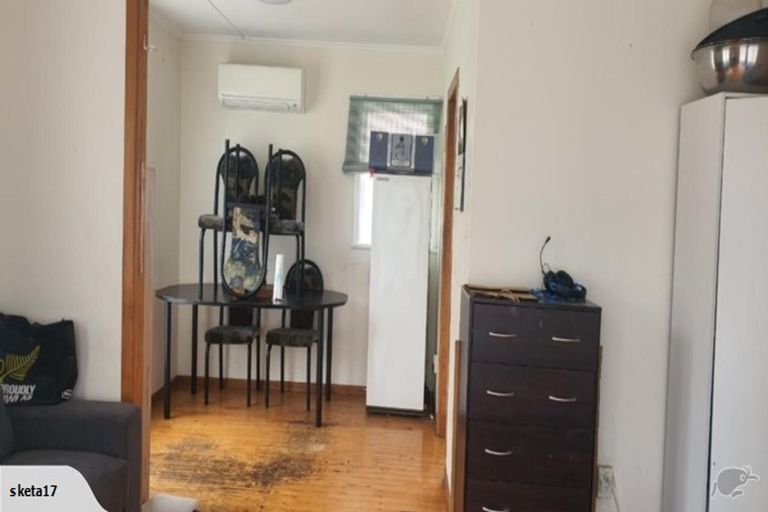 Photo of property in 6-8 Waihemo Street, Waitangirua, Porirua, 5024