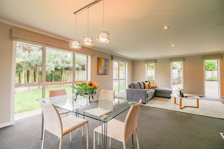 Photo of property in 11 Lithgow Drive, Otamatea, Whanganui, 4500