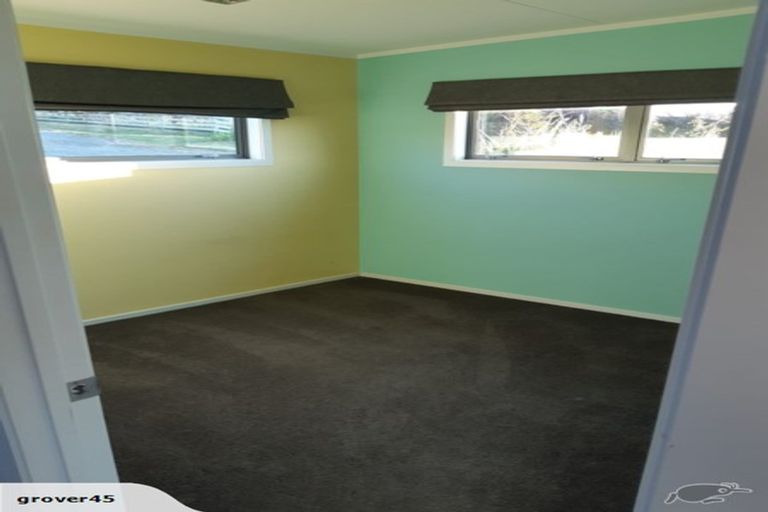 Photo of property in 37 Mangahewa Road, Tikorangi, Waitara, 4383
