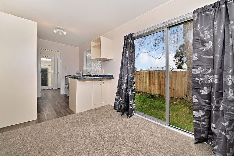 Photo of property in 21 Chrisarda Place, Red Hill, Papakura, 2110
