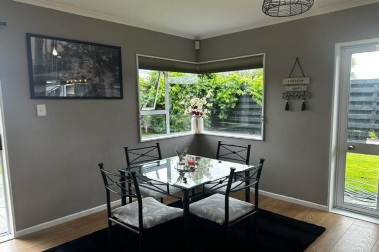 Photo of property in 6 Hampton Place, Springvale, Whanganui, 4501