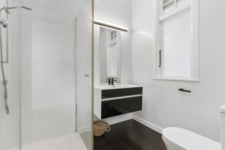 Photo of property in 57 Sefton Street, Wadestown, Wellington, 6012