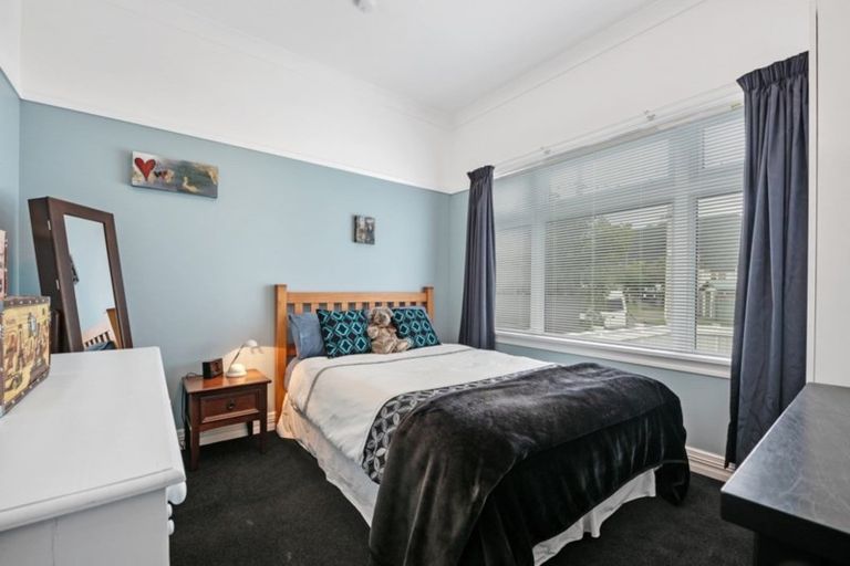 Photo of property in 53 Awamutu Grove, Waiwhetu, Lower Hutt, 5010