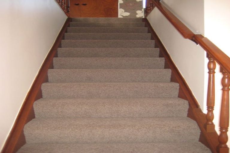 Photo of property in 75 Kennedy Avenue, Forrest Hill, Auckland, 0620