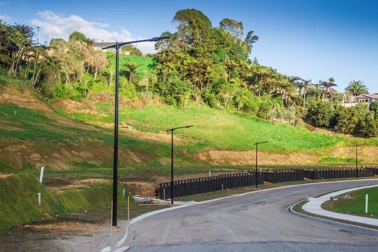 Photo of property in 18 Selwyn Street, Lower Vogeltown, New Plymouth, 4310