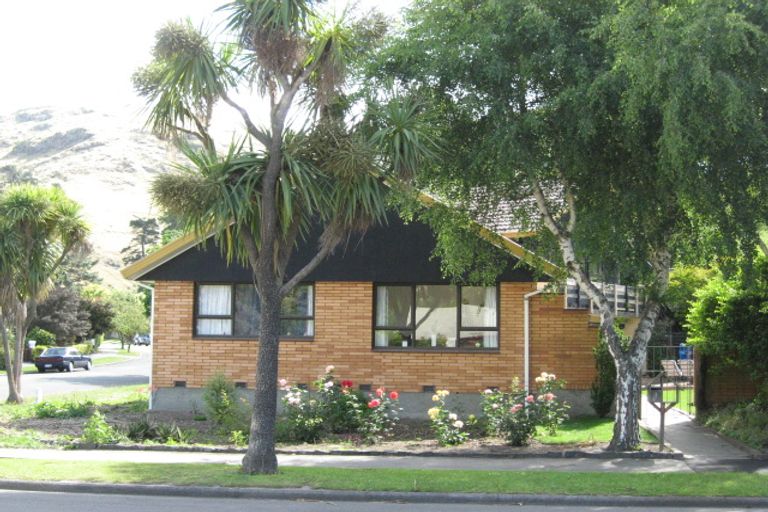 Photo of property in 1 Finnsarby Place, Sumner, Christchurch, 8081