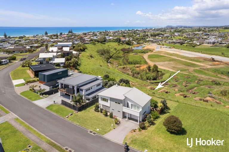 Photo of property in 45 Mayor View Terrace, Waihi Beach, 3611