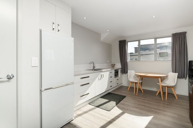 Photo of property in 912a Papamoa Beach Road, Papamoa Beach, Papamoa, 3118