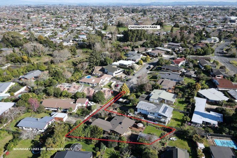 Photo of property in 15 Mclaren Place, Chedworth, Hamilton, 3210