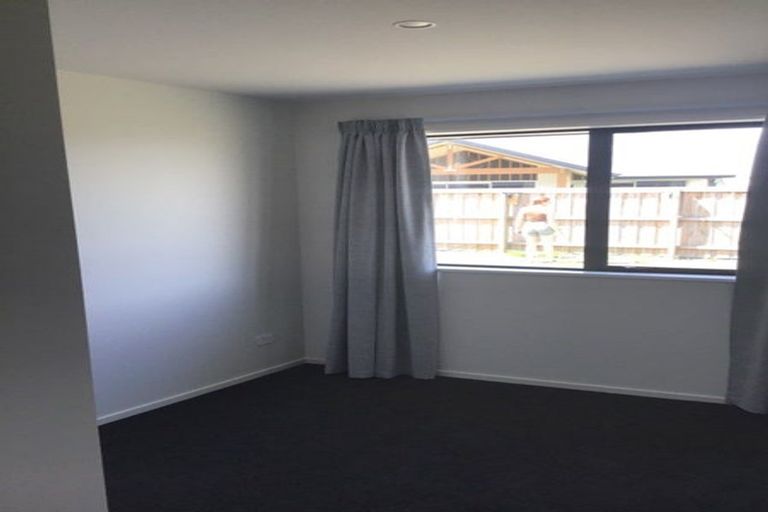 Photo of property in 31 Kingfisher Avenue, Amberley, 7410