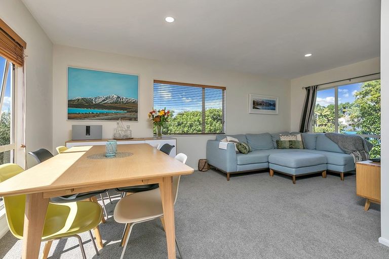 Photo of property in 3/57 Gladstone Road, Northcote, Auckland, 0627