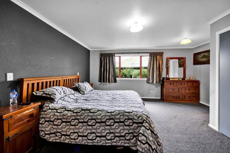 Photo of property in 153 Kakaramea Road, Kakaramea, Patea, 4598