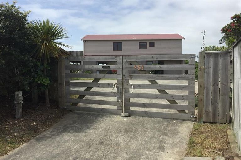 Photo of property in 151 Field Way, Waikanae Beach, Waikanae, 5036