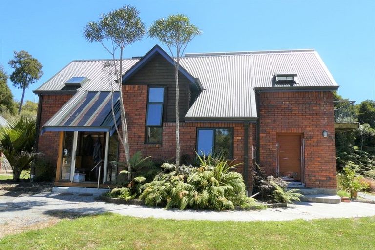 Photo of property in 67 Welshmans Road, Marsden, Greymouth, 7872