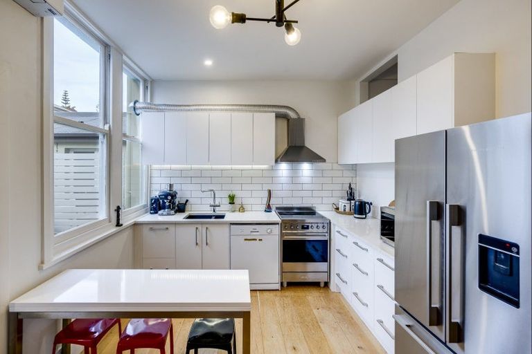 Photo of property in 486 Hastings Street, Napier South, Napier, 4110