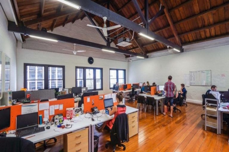 Photo of property in 28b Lorne Street, Melville, Hamilton, 3206