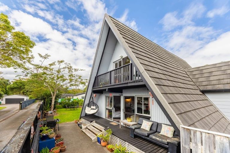 Photo of property in 187b Te Moana Road, Waikanae, 5036