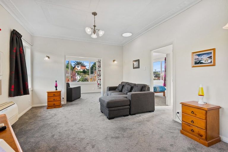 Photo of property in 8 Elwyn Crescent, Green Island, Dunedin, 9018