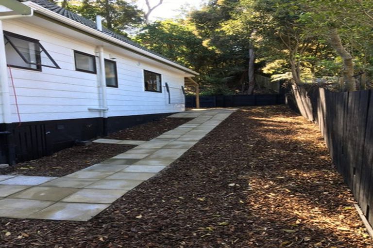 Photo of property in 2/128 Manuka Road, Bayview, Auckland, 0629