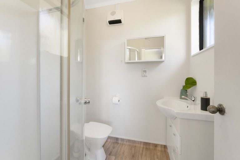 Photo of property in 25 Cedar Drive, Paraparaumu Beach, Paraparaumu, 5032