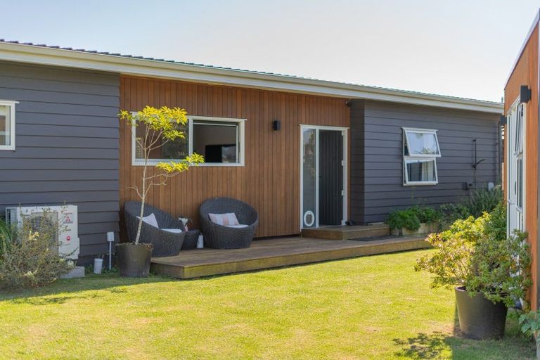 Photo of property in 171 Rangiora Crescent, Matarangi, Whitianga, 3592