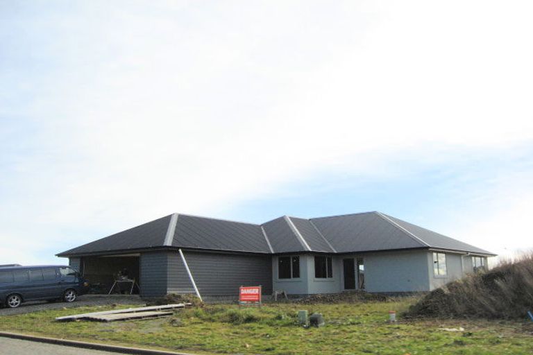 Photo of property in 40 Welsh Road, Winton, 9720