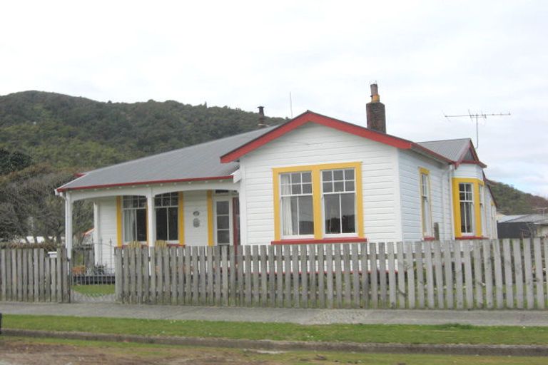 Photo of property in 31 Sturge Street, Cobden, Greymouth, 7802