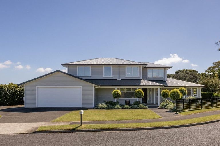 Photo of property in 5 Gellibrand Place, Omokoroa, 3114