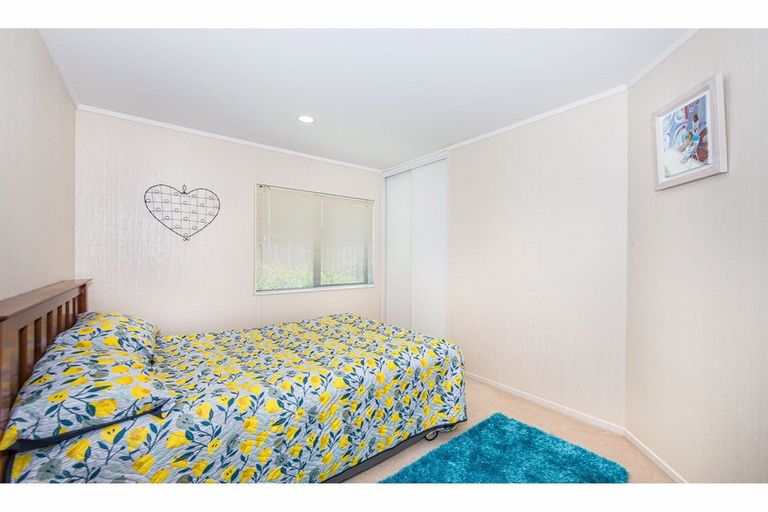 Photo of property in 35 Motutapu Avenue, Manly, Whangaparaoa, 0930