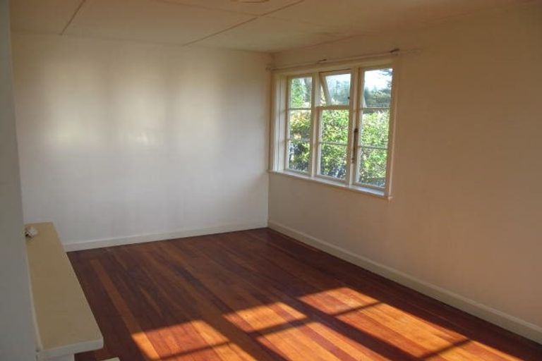 Photo of property in 10 Matene Place, Otaki, 5512