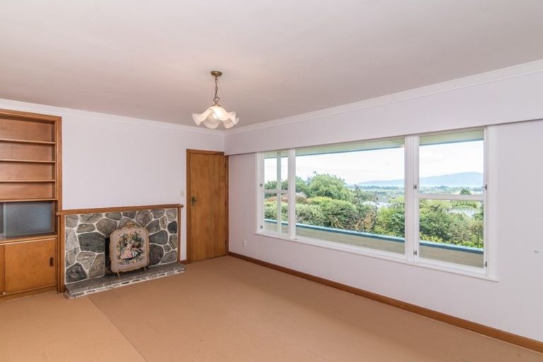 Photo of property in 35 Tui Crescent, Waikanae, 5036