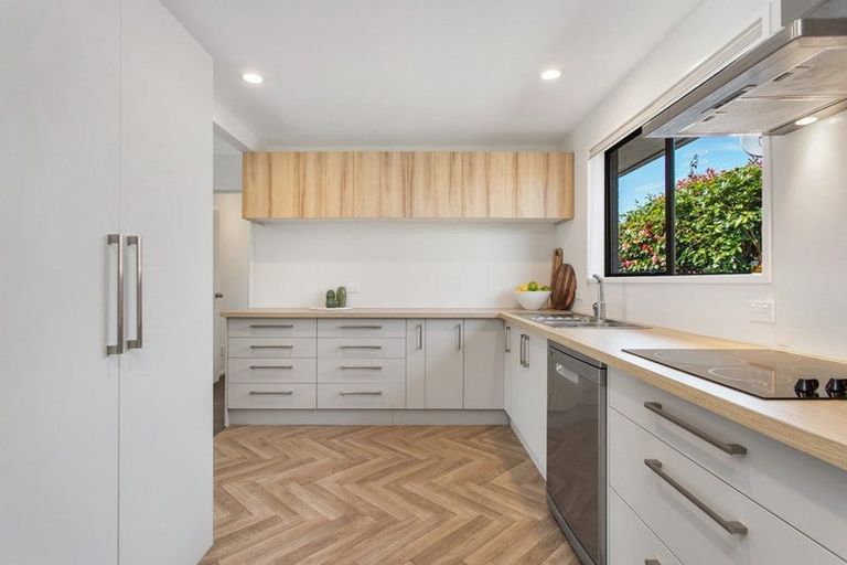 Photo of property in 190 Highsted Road, Casebrook, Christchurch, 8051