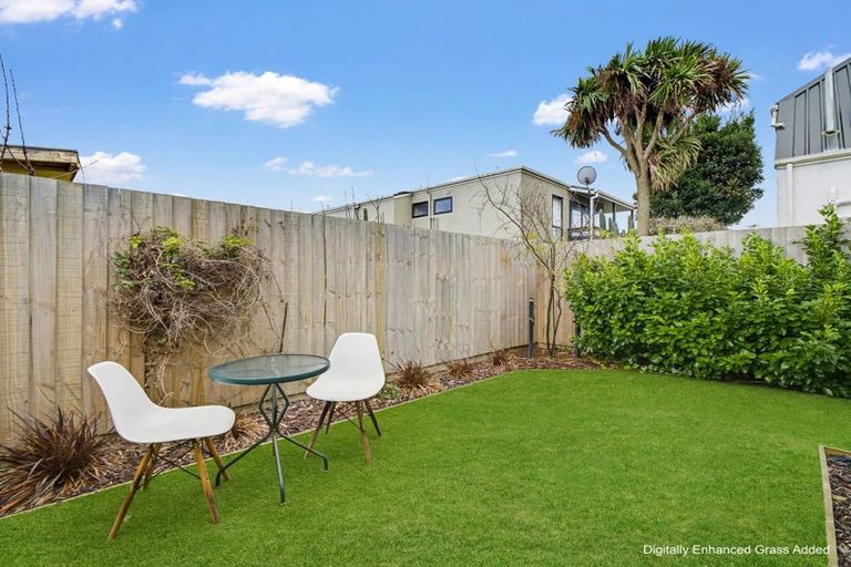 Photo of property in 23/180 Marine Parade, New Brighton, Christchurch, 8083