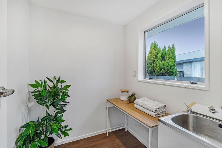 Photo of property in 18 Stacey Place, Woolston, Christchurch, 8062