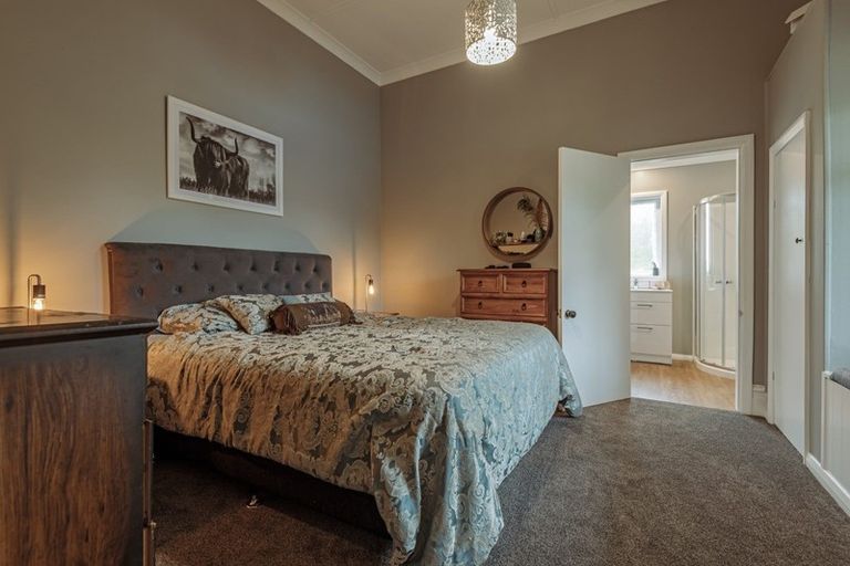 Photo of property in 226 Mangahao Road, Shannon, Palmerston North, 4474