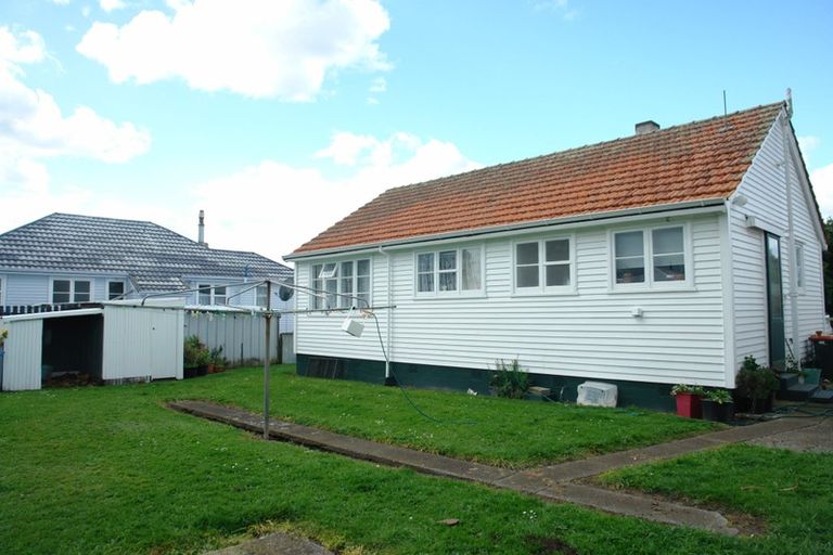 Photo of property in 41 Wilson Street, Waverley, 4510