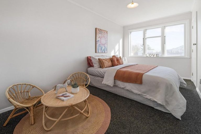 Photo of property in 102 Carisbrooke Street, Aranui, Christchurch, 8061