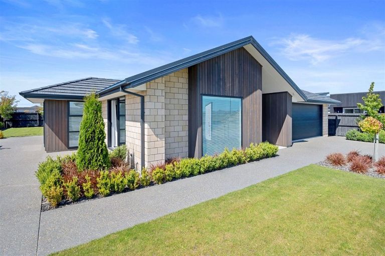 Photo of property in 166 Southfield Drive, Lincoln, 7608